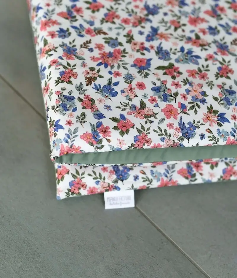 Manufacture des bébés français - Wholesale Play Mat - Kids & Baby - Vintage flowers waterproof play mat5