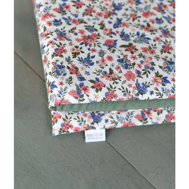 Manufacture des bébés français - Wholesale Play Mat - Kids & Baby - Vintage flowers waterproof play mat5