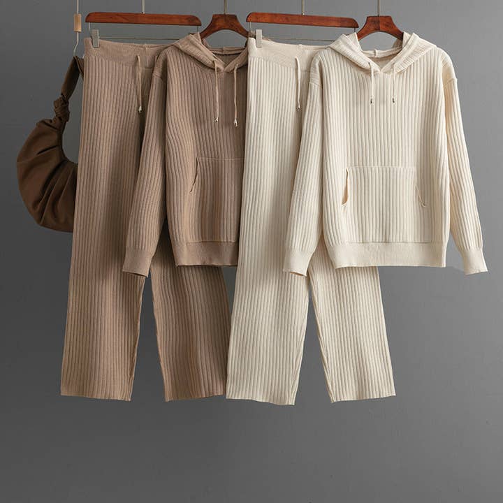 EuroChic Knit Set Cozy Stylish FallWinter for wholesale by Marayn