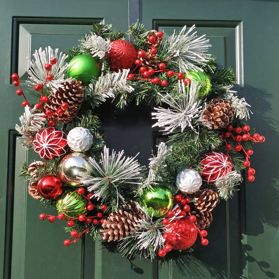 Chinoiserie Christmas Tree Wreath Sash