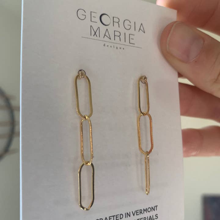 Georgia Marie Designs - Vente Boucles d'oreilles pendantes - Boucles d'oreilles trombone • Boucles d'oreilles chaîne trombone remplies d'or 14 carats • Boucles d'oreilles à tige • Boucles d'oreilles pendantes • Cadeaux pour elle • Boucles d'oreilles à maillons •3