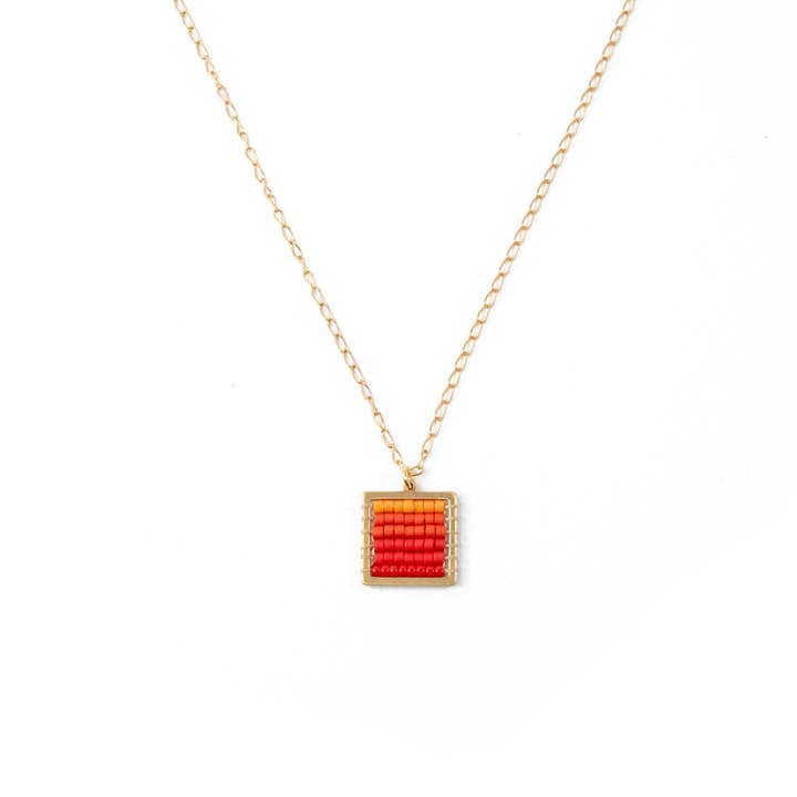 MINTUCHI - Wholesale Pendant/Charm Necklace - Red Ombre Square Frame Beaded Necklace