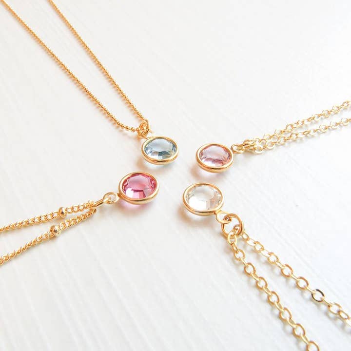 Emery and Opal – Großhandel Kette mit Anhänger/Charm – Swarovski Geburtsstein-Halskette4