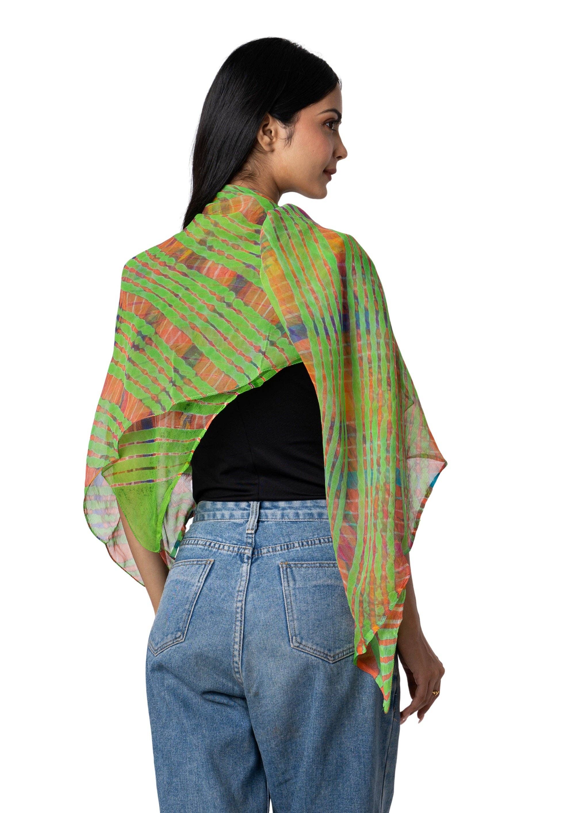 MALINI FASHION DESIGN PRIVATE LIMITED - Wholesale Scarf - Women's - Sciarpa quadrata in Seta Chiffon con tintura manuale colore verde5