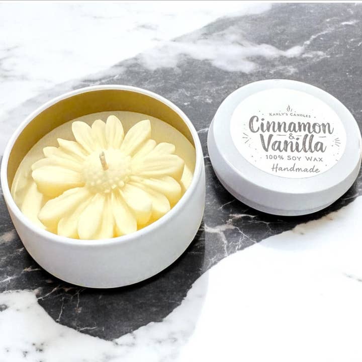 Duftkerze Gänseblümchen 4 oz - Hochzeits- & Verlobungsgeschenk für den Großhandel von Karly’s Candles