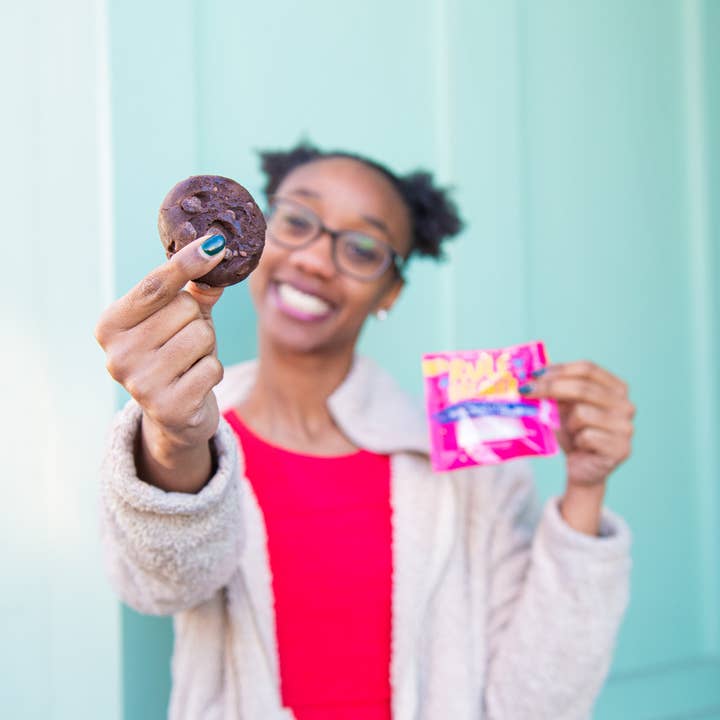 Rule Breaker Snacks - Vente Brownies - Brownie au chocolat 12 unités – Sans allergènes, SG8