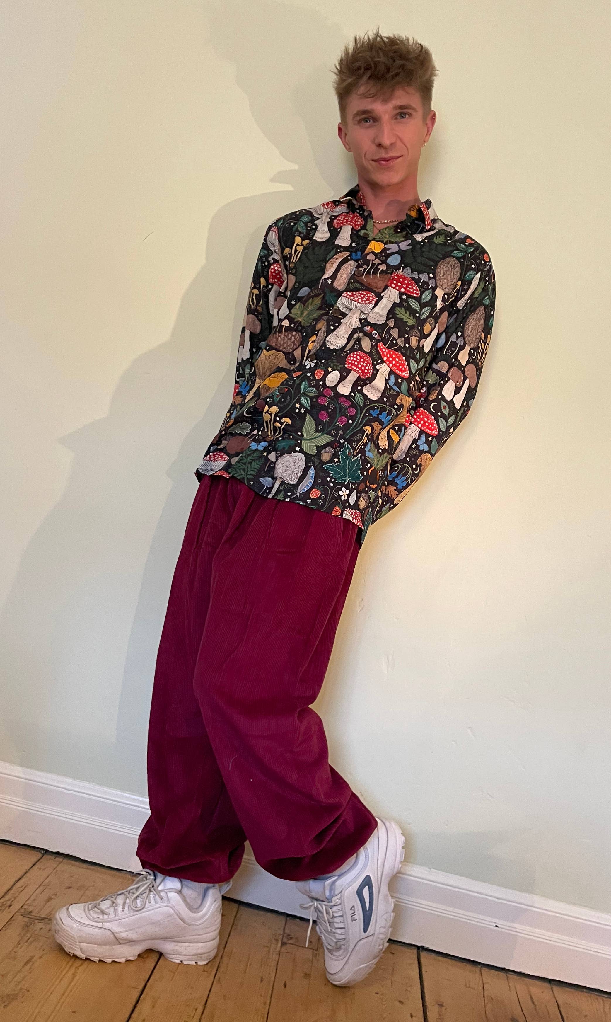 Emma's Emporium – wholesale Buttoned-down shirt – Unisex – AW2503 Unisex Toadstool Mushroom Print Cotton Shirt3