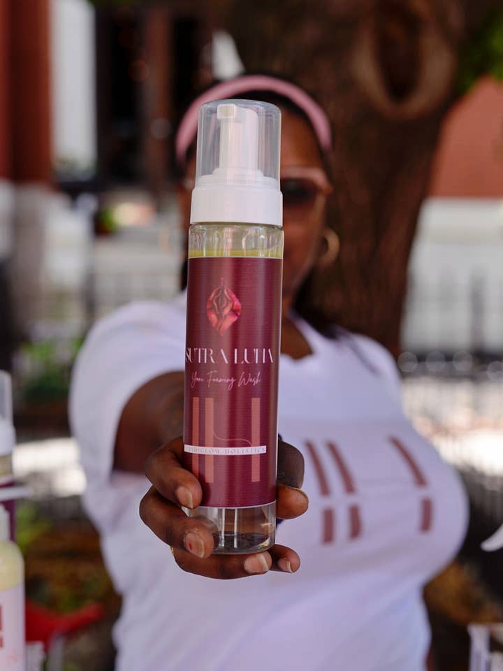 Sutra Luna Foaming Yoni Wash + Sutra Luna Yoni Oil Combo for wholesale by Indiglow Holistics