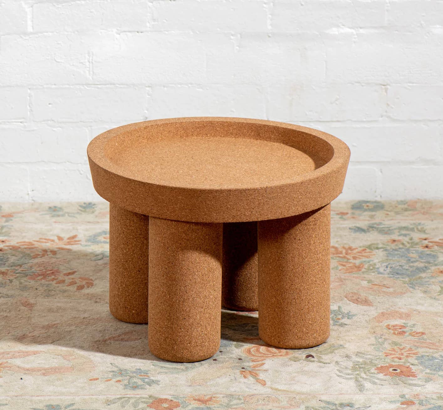 Big Daisy - Wholesale Side table - Boots Cork Table