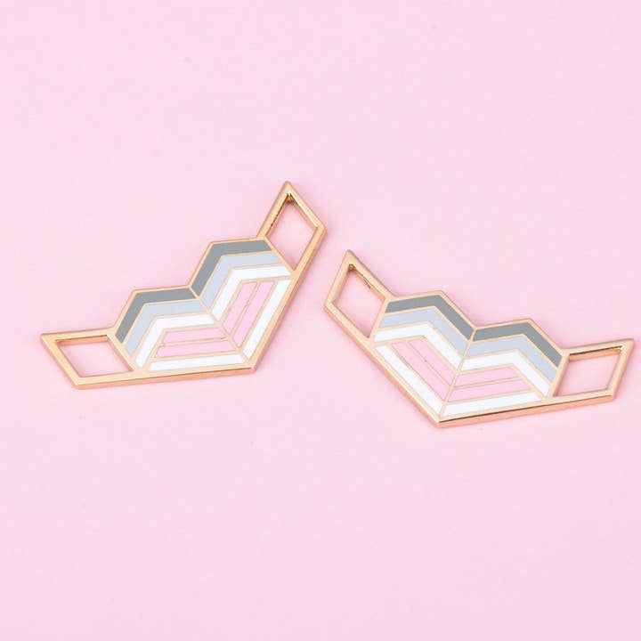 Proud Zebra - Wholesale Shoe Jewelry - Women's - Demigirl Pride Flag Love Lace Locks