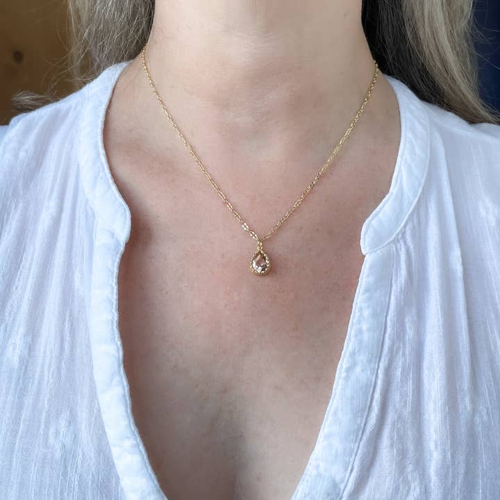 AJS Design Studio - Wholesale Pendant/Charm Necklace - Morganite Pendant Necklace1