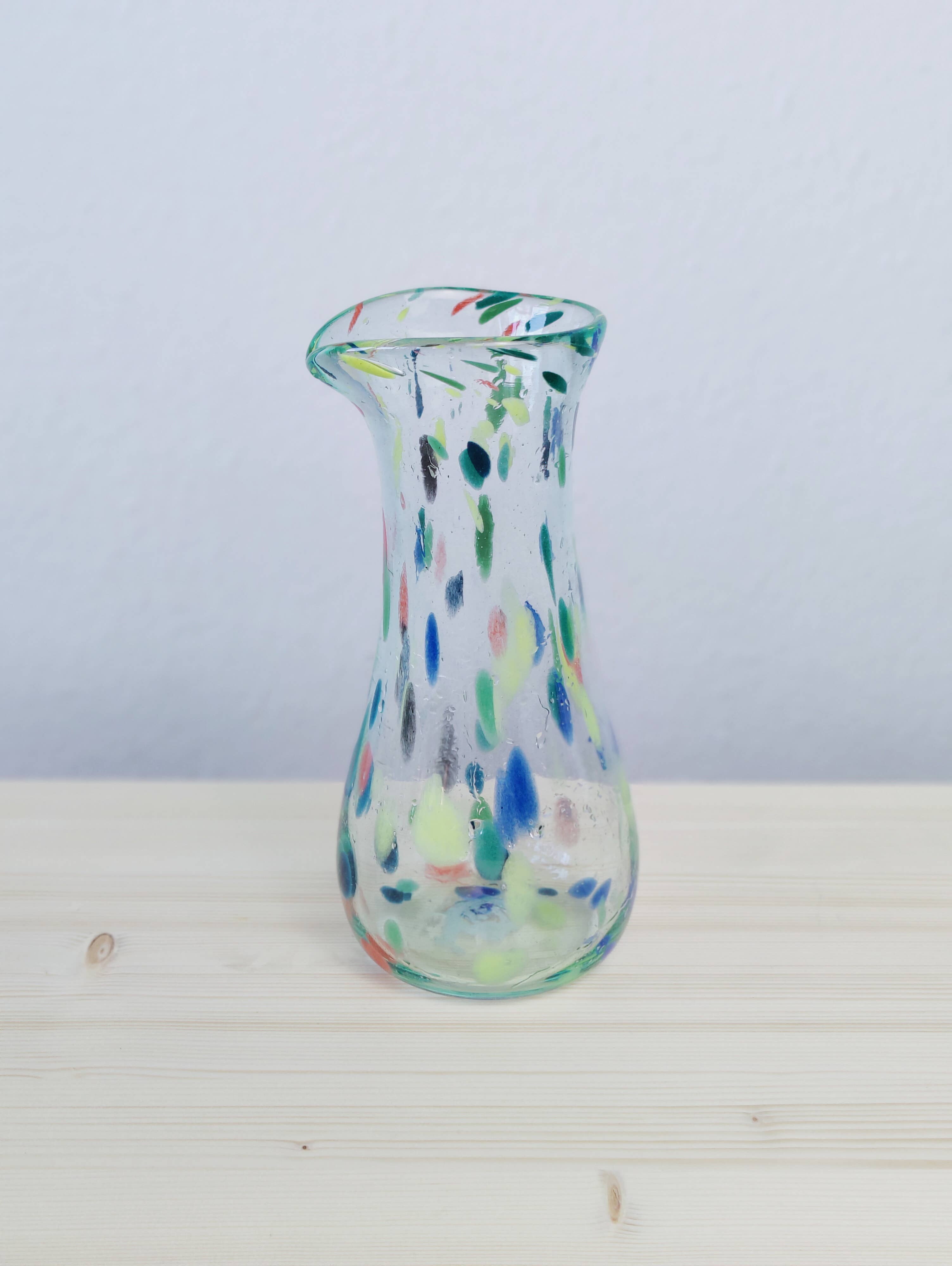 SOLOKO - Vendita all'ingrosso Caraffe - Caraffa in vetro riciclato | Caraffa in vetro soffiato a mano | colorato