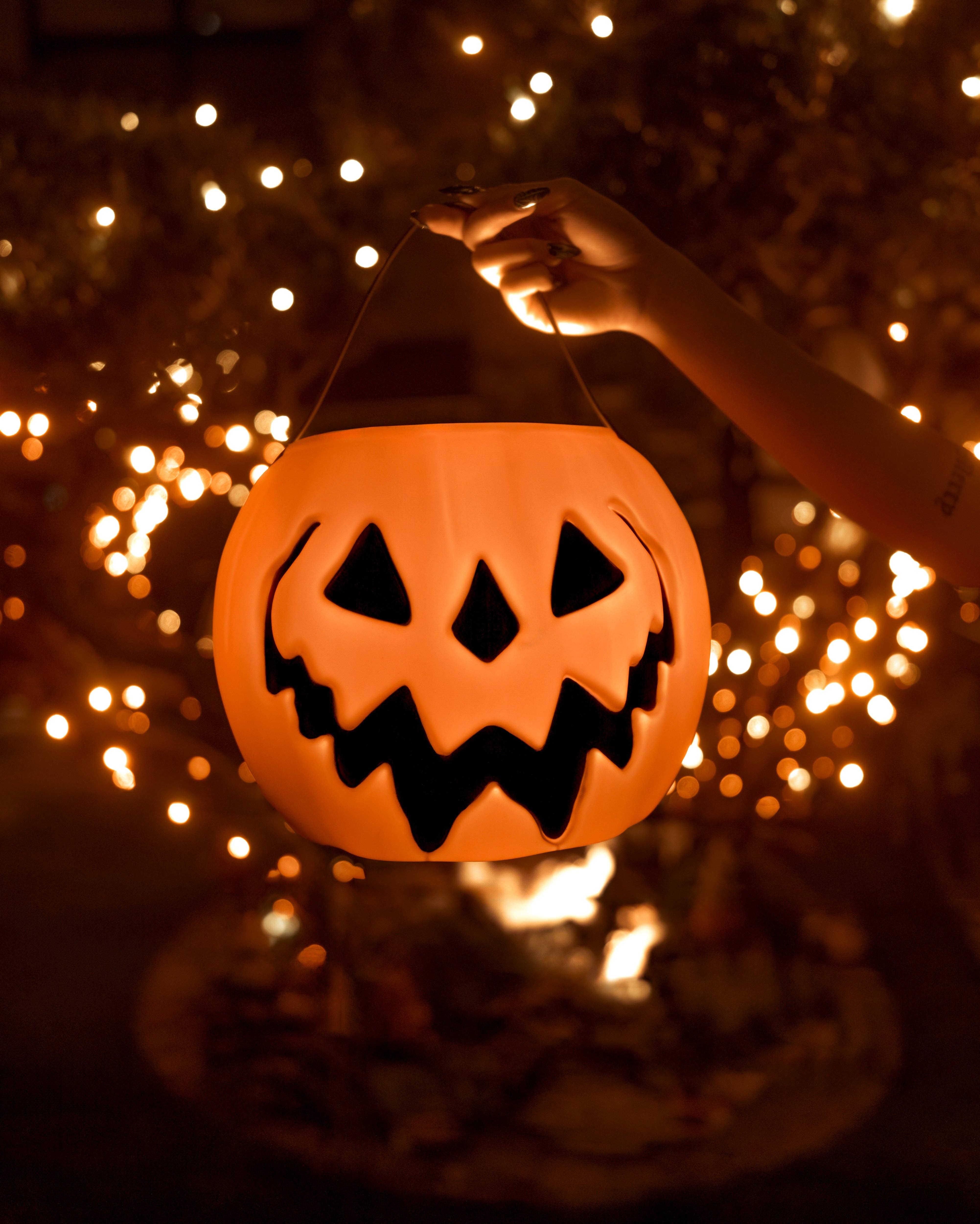 Lively Ghosts – wholesale Bucket/pail – Orange Haunted Hallows Pumpkin Pail11