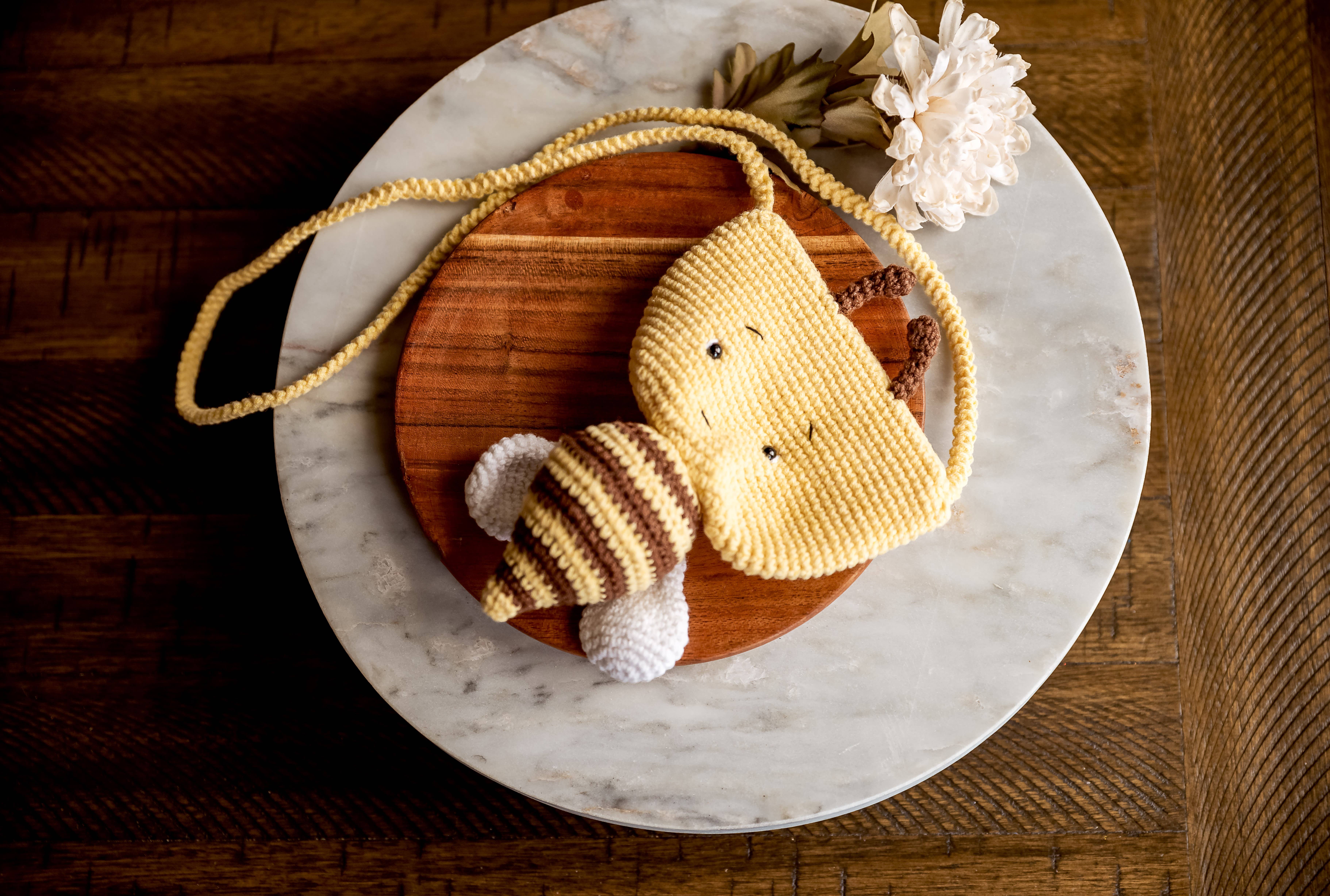 Hemsin Atelier – wholesale Crossbody bag – kids – Bee Bag6