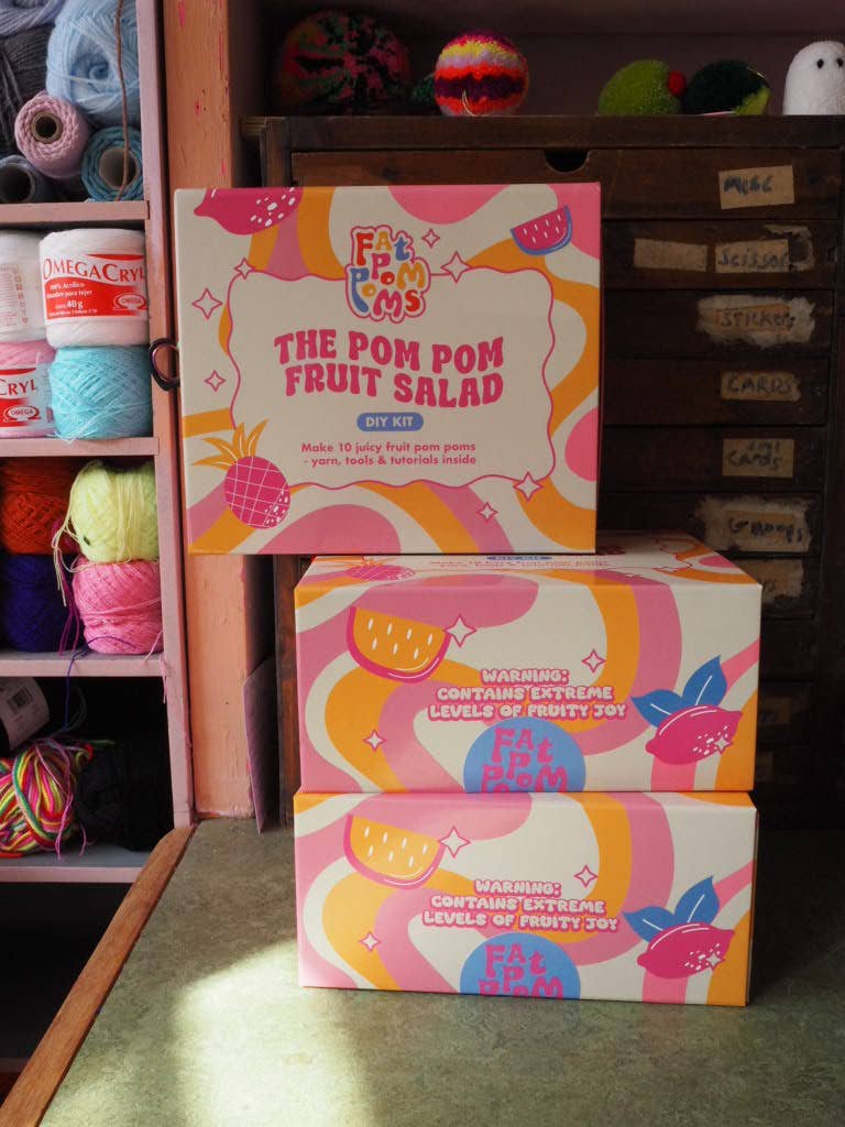 Fat Pom Poms – Großhandel Bastelset – Fruchtsalat Pom Pom DIY Kit - Macht 10 verschiedene Früchte!4