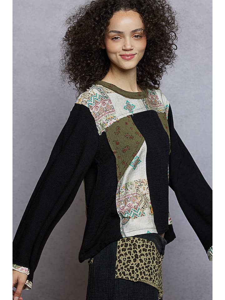 Pol Clothing - Wholesale Blouse - Women's - Long sleeve double gauze printed woven contrast top2