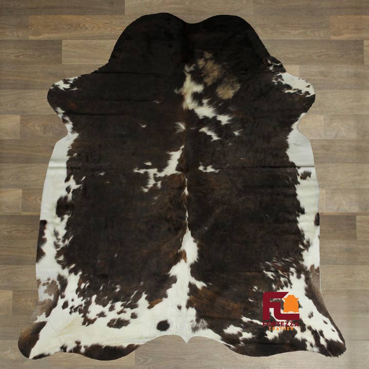 Exotisk kohudsmatta (Storlek 6'0'' x 6'2'') A072 för wholesale av Fortezza Leather