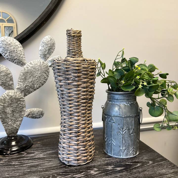Vagabond Vintage - Wholesale Vase - WILLOW WINE SHAPE VASE