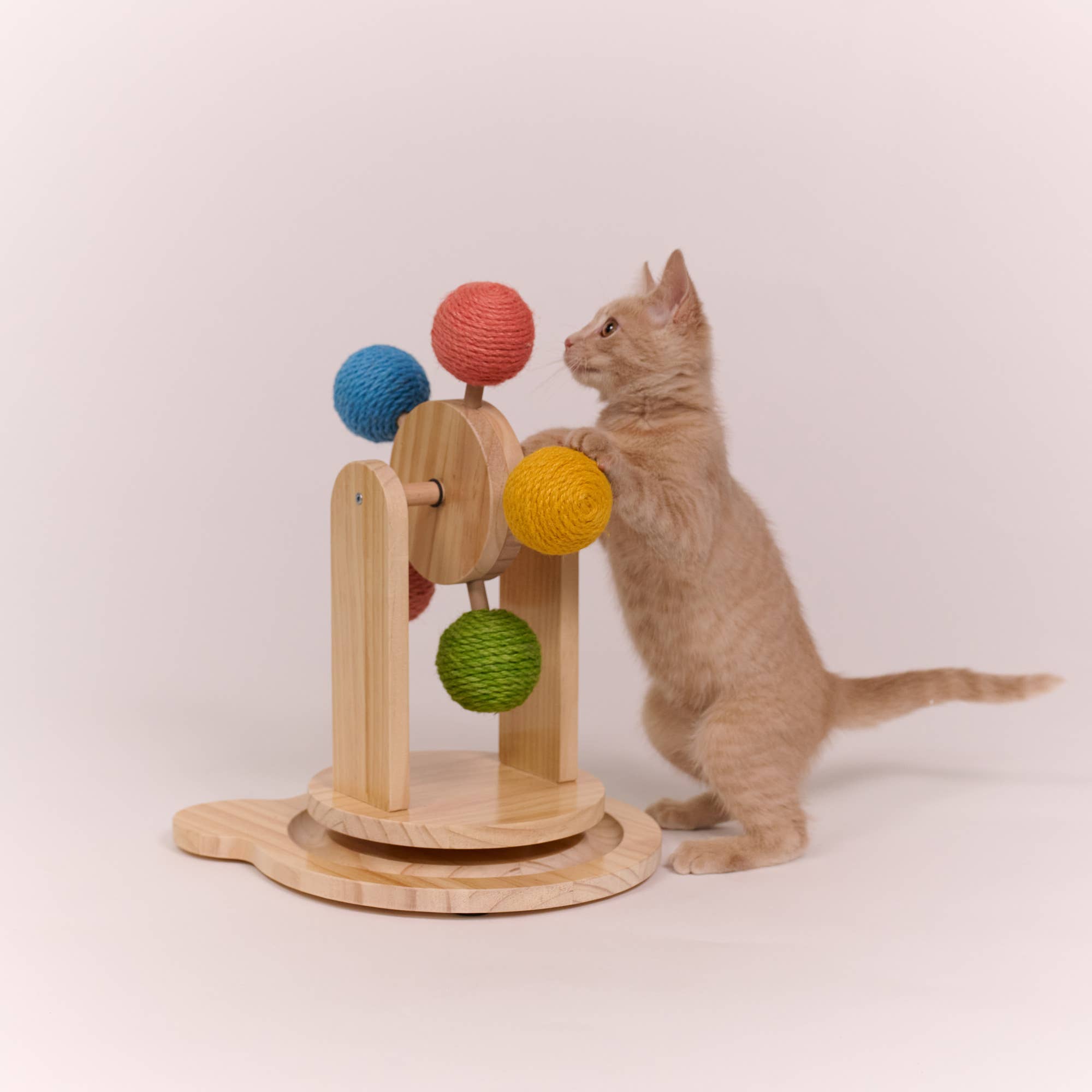 Armarkat - Vente Griffoir – chat - Le centre de jeu interactif complet : Pinewood Ferris Wheel 1
