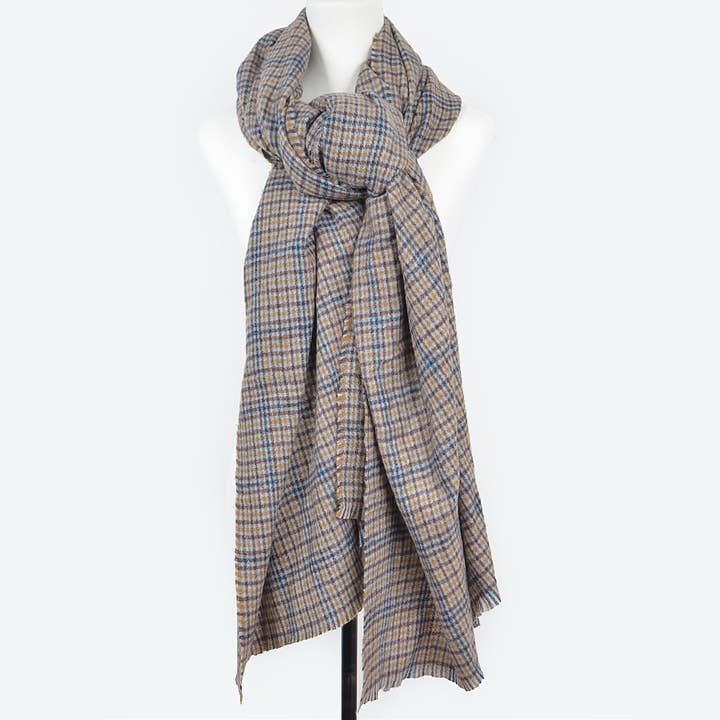 Gray Checker Plaid Pattern Scarf for wholesale on Faire1