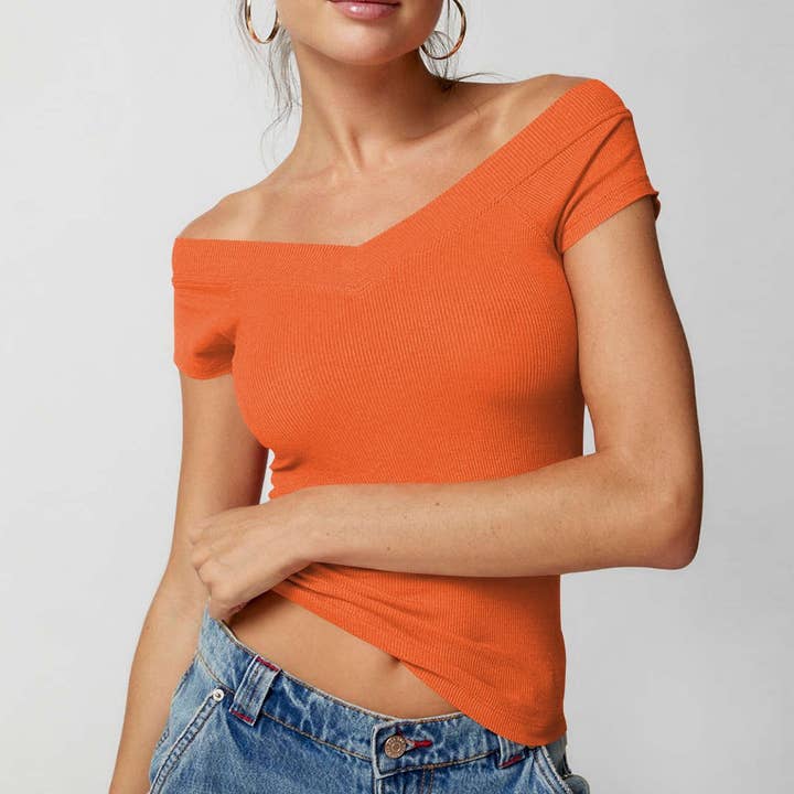 HIDDENBRAND - Wholesale Knit Top - Women's - Slim Solid Color Bottom Shirt T-Shirt1