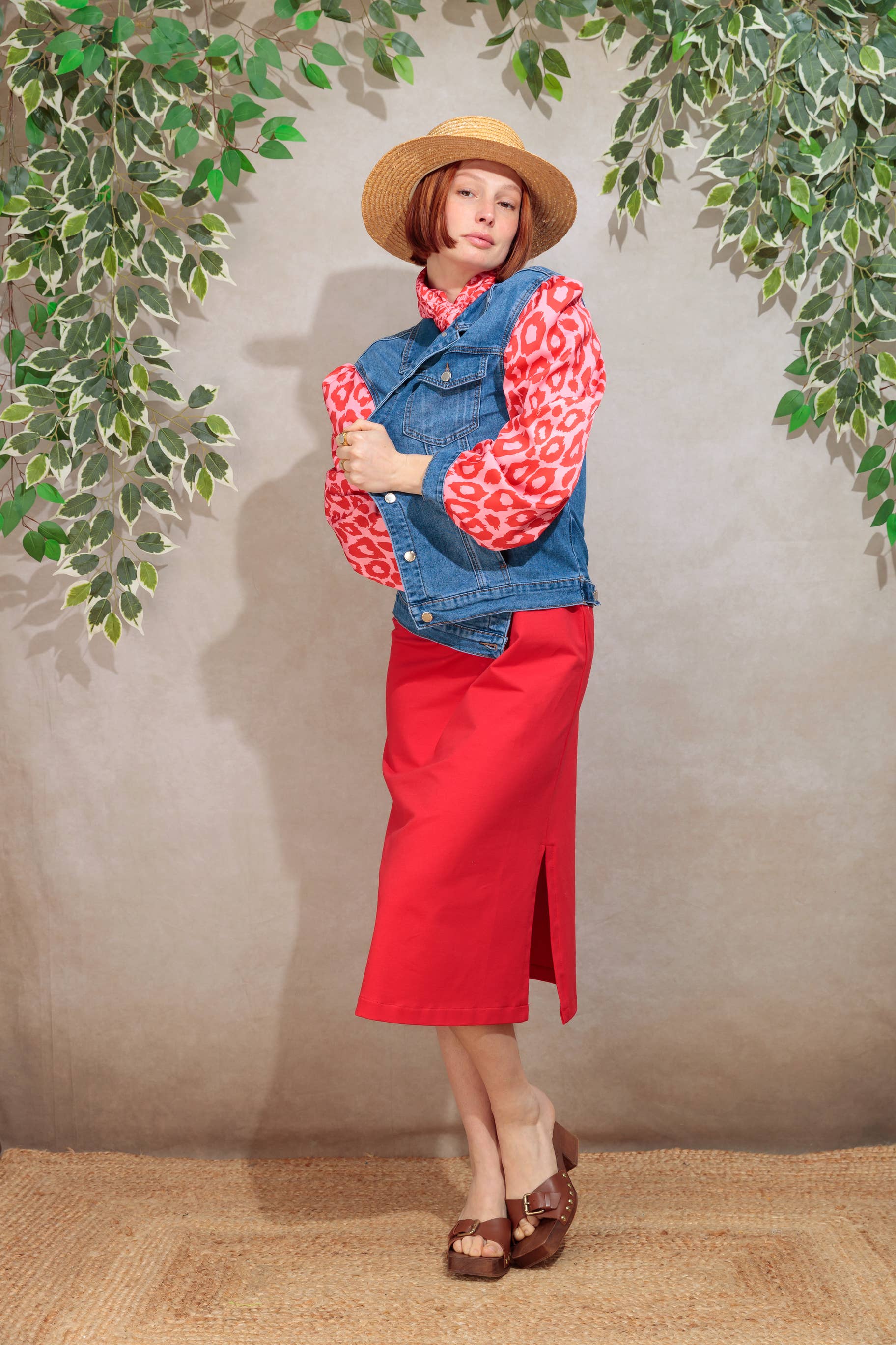 Chill&Buy - Wholesale Denim Jacket - Women's - Women's Puffer Jacket Bengal Tiger Vibes4