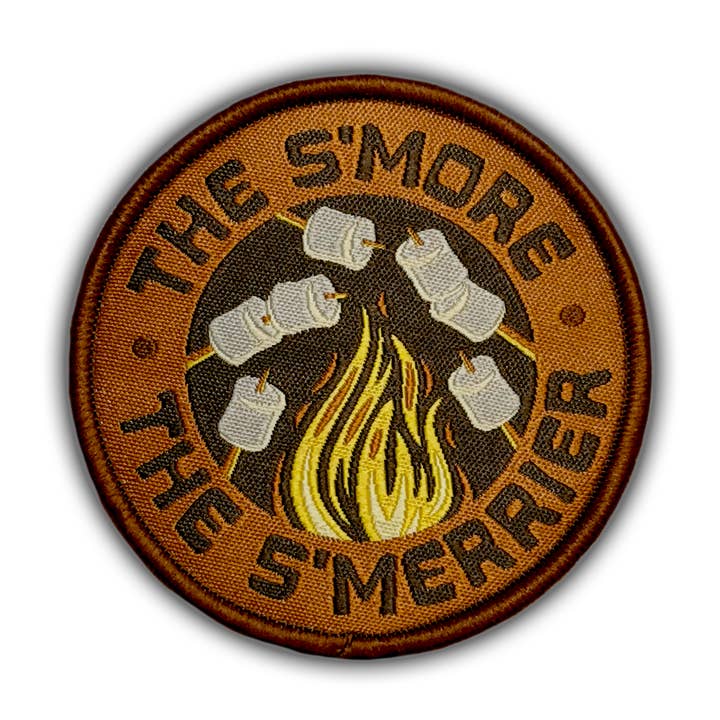Le patch « Plus on est de s'mores, plus on rit » pour la vente par Poppy & Quail