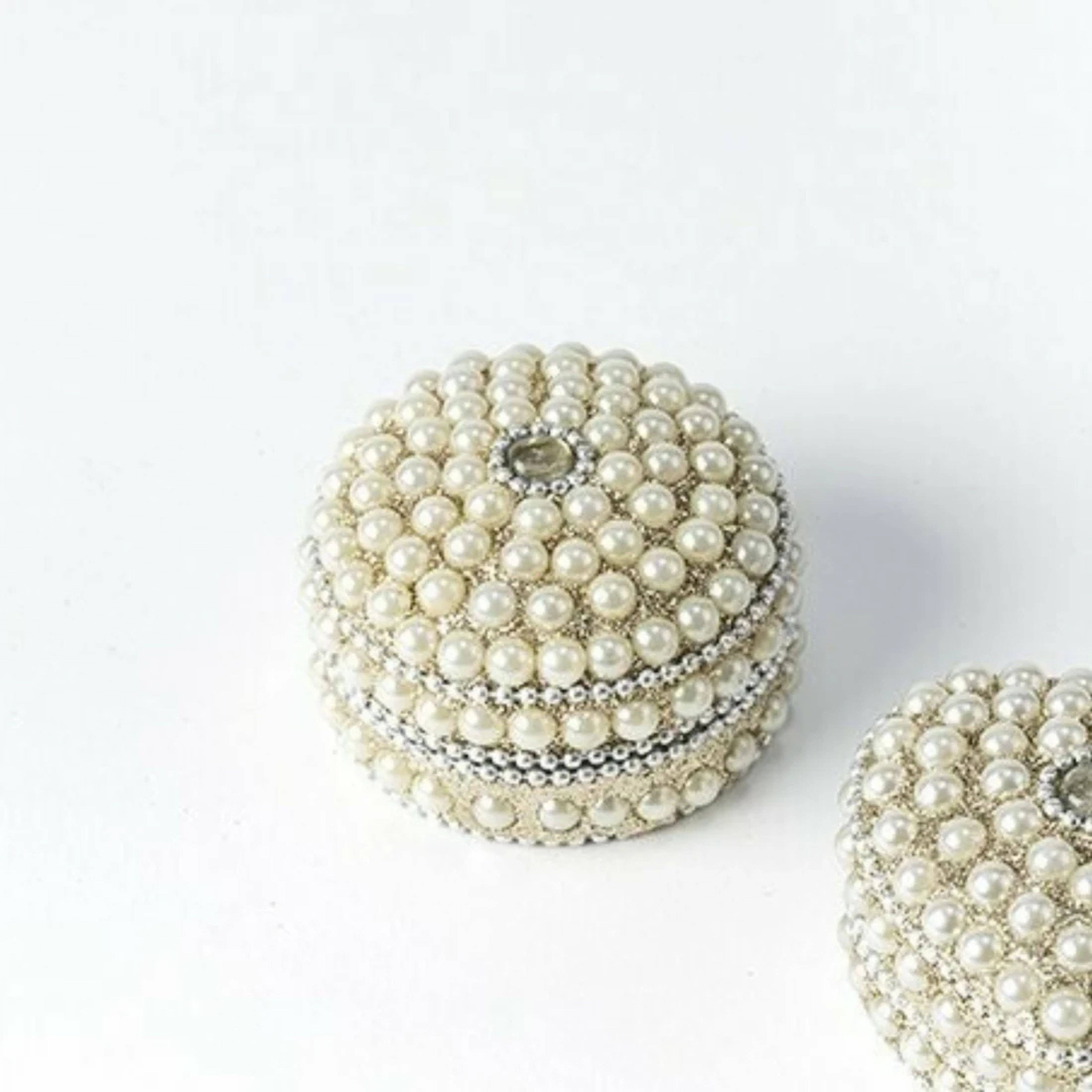 Magnifique Hearts - Wholesale Jewelry Box/Organizer - Handmade Pearl Trinket Boxes – 2 Sizes, Round Gift Boxes1