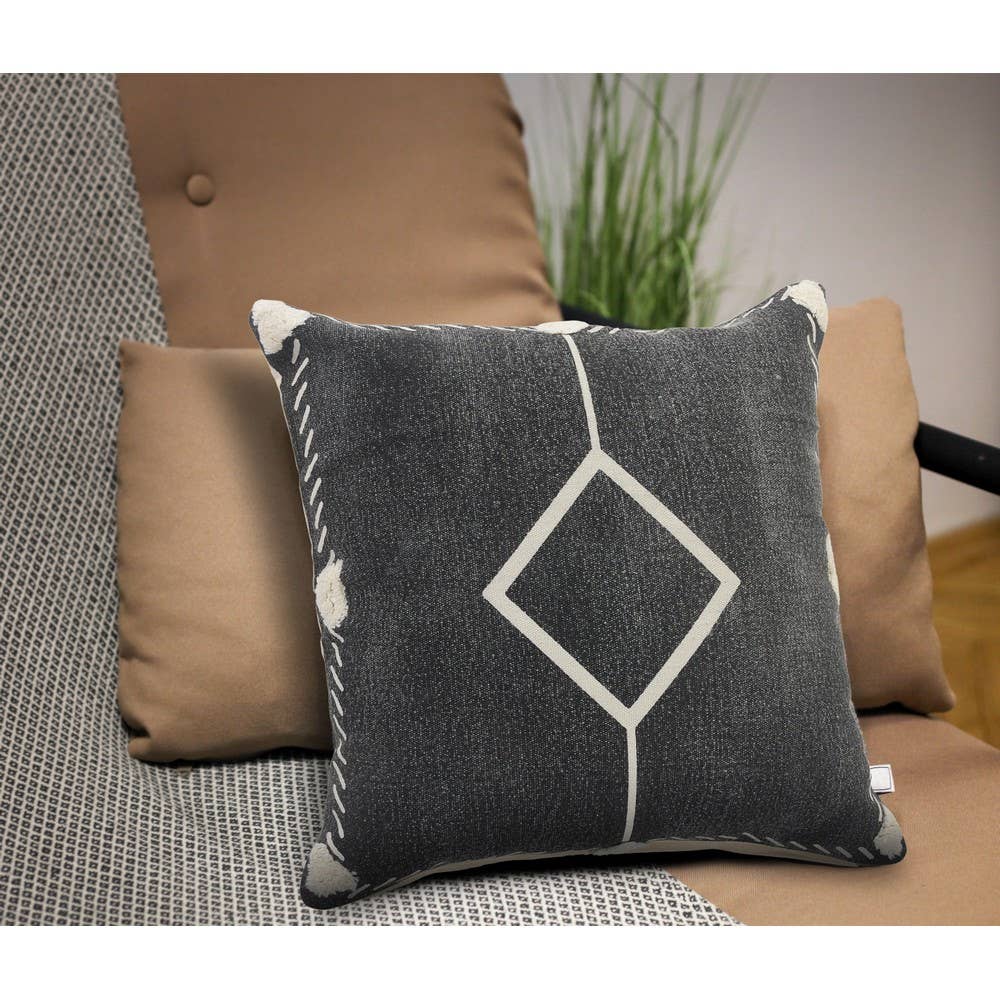 LR Home - Wholesale Throw/Decorative Pillow - Flat-Woven Black & White Decorative Throw Pillow6
