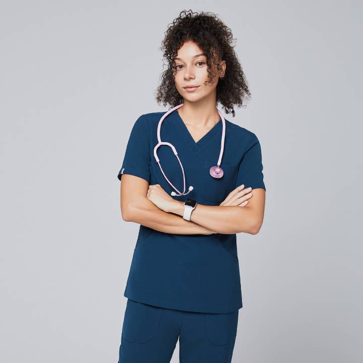 ZENIR – wholesale Healthcare uniform – Women's – Zenir | W-Soft Stretch Scrub Top