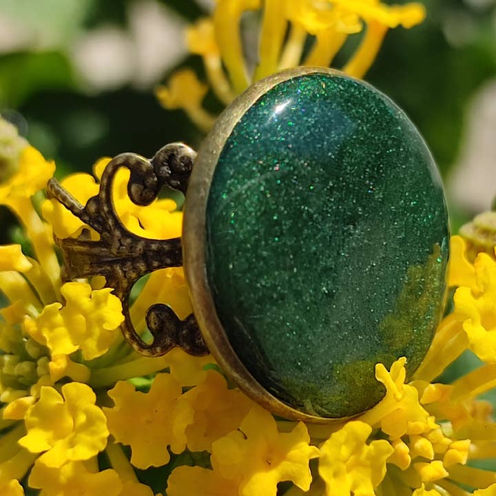 Ring green vintage for wholesale by DioniCreations