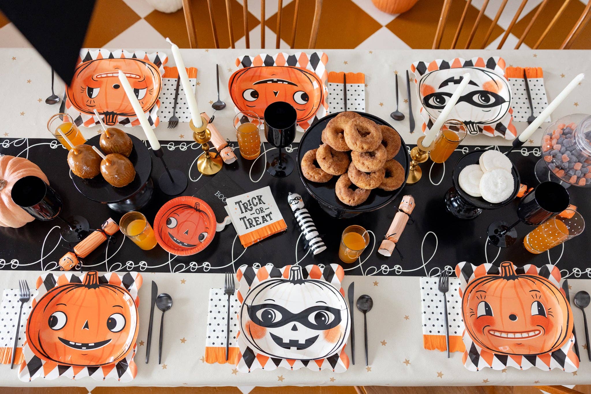 My Mind’s Eye - Wholesale Disposable Plate - VHP1240 - Vintage Pumpkin Plate Set2