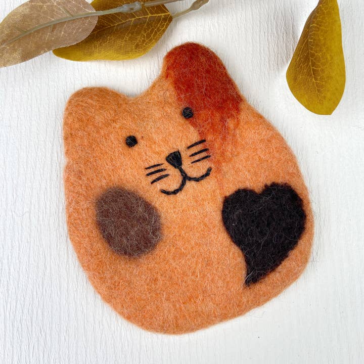 mildstyles – Base de copos por atacado – Porta-copos de Gato em Feltro de Lã com Corações, Tapetes Isolantes1