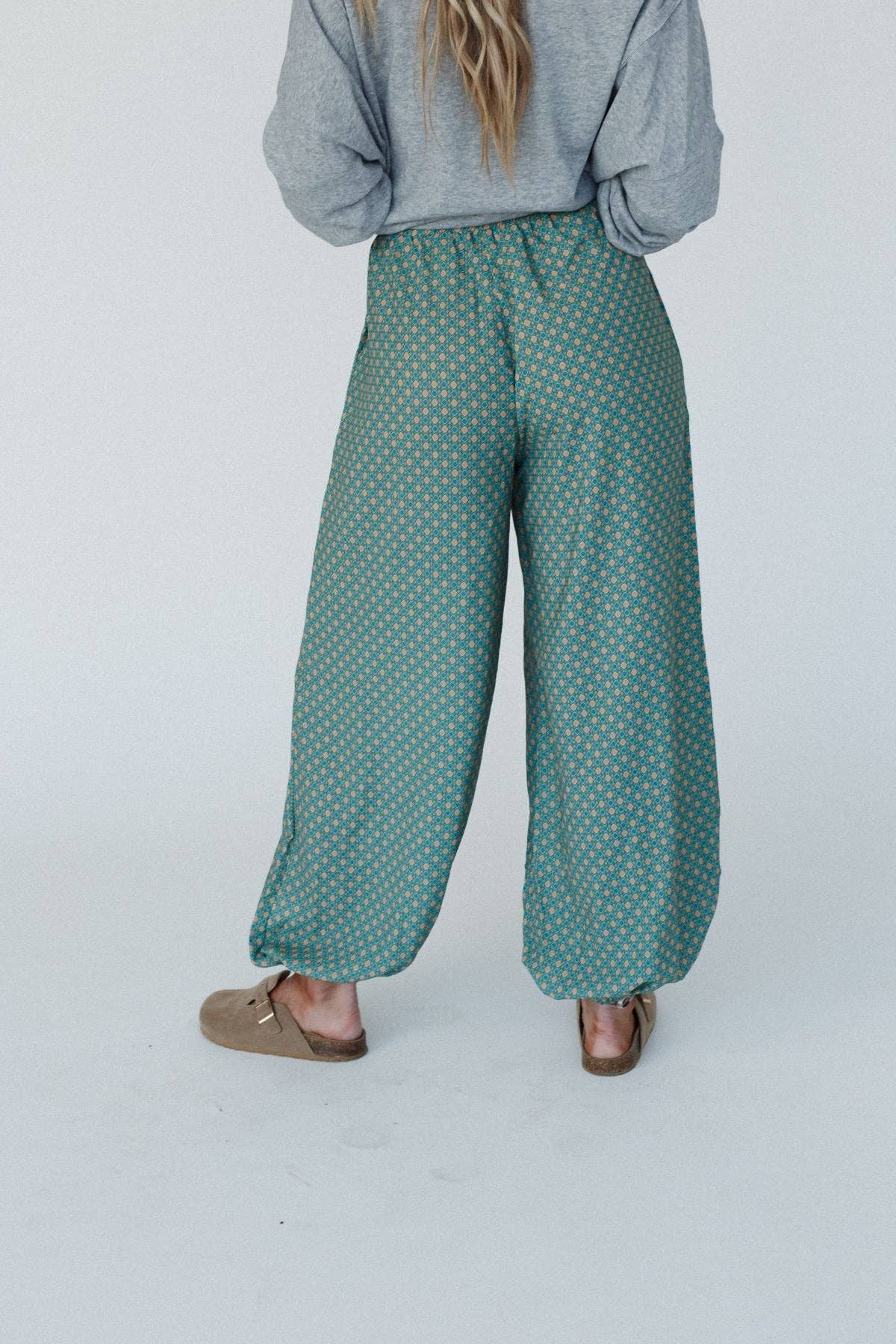 Three Bird Nest - Vente Pantalon d'intérieur/de jogging – femme - Pantalon de jogging imprimé Mystic Mirage - Turquoise7