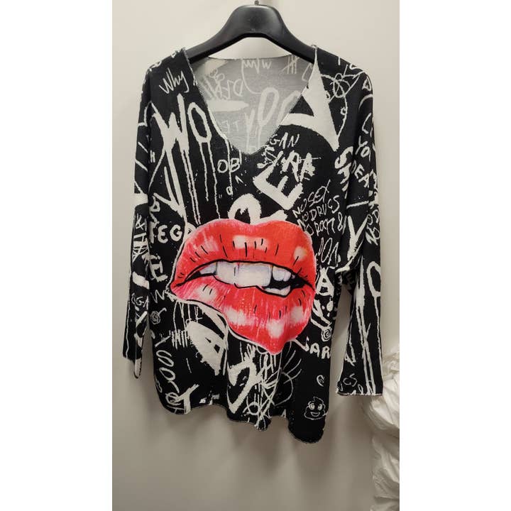 POCBL Italian Cozy Black Lip Sweater One Size for wholesale by LOOWIE