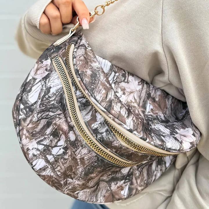 Suhkasana - Wholesale Crossbody Bag - Women's - Camo Print Crossbody Shoulder Bag with Gold Chain Detail4