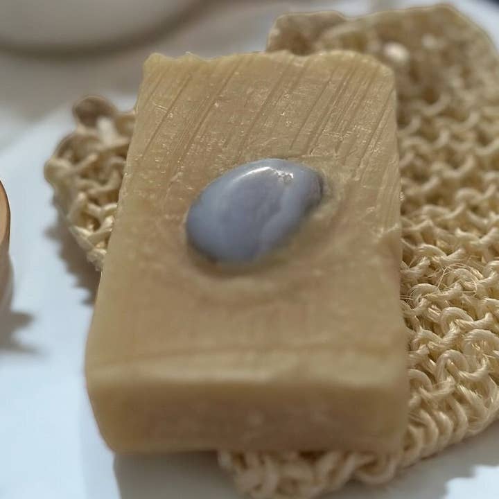Esancyel cosmetics - Wholesale Bar Soap - Shea Soap And Its Rolled Aventurine Stone0