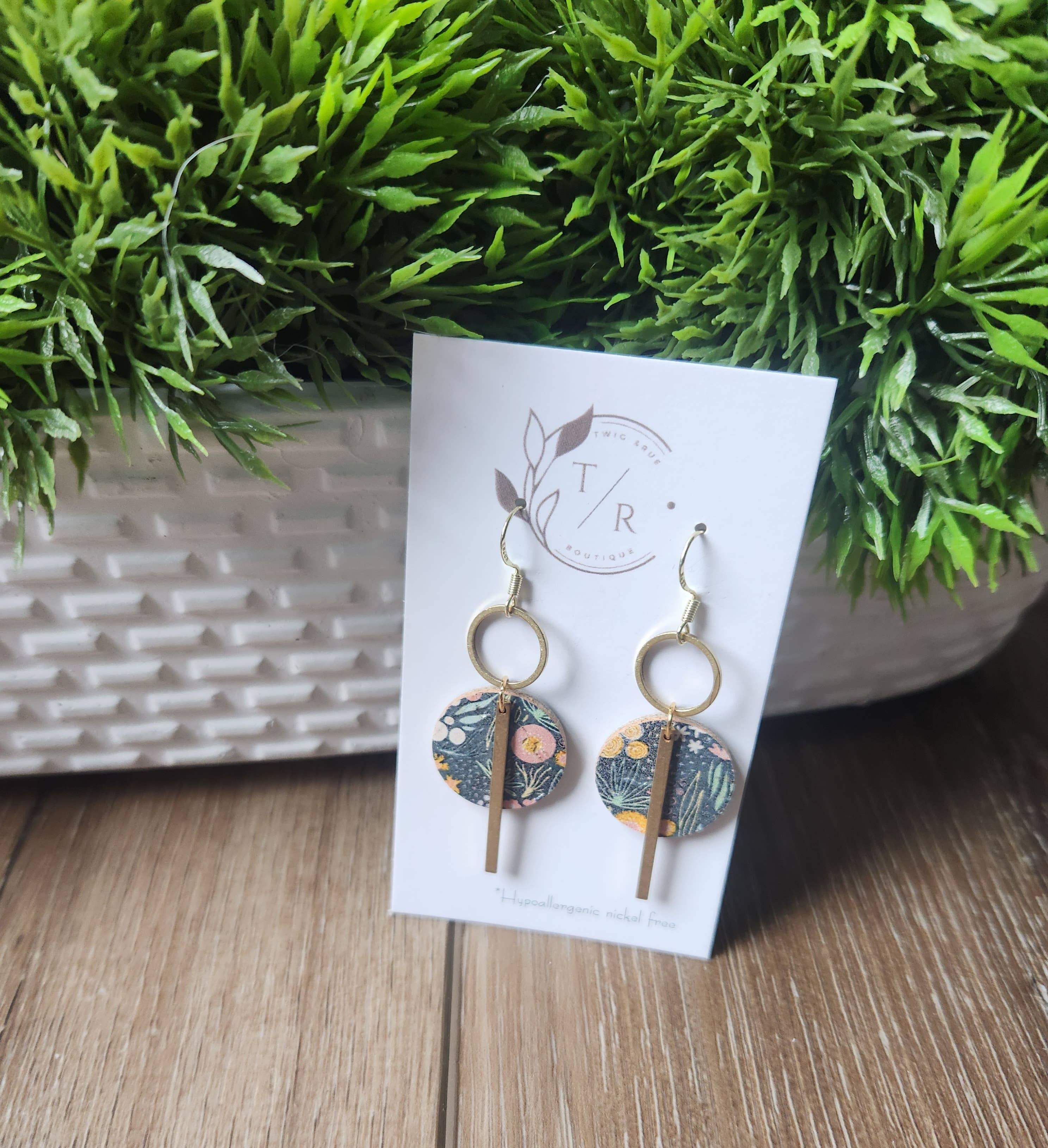 Twig & Rue boutique - Vente Boucles d'oreilles pendantes - mini-Jude | Boucles d’oreilles en cuir véritable, nouvelles couleurs11