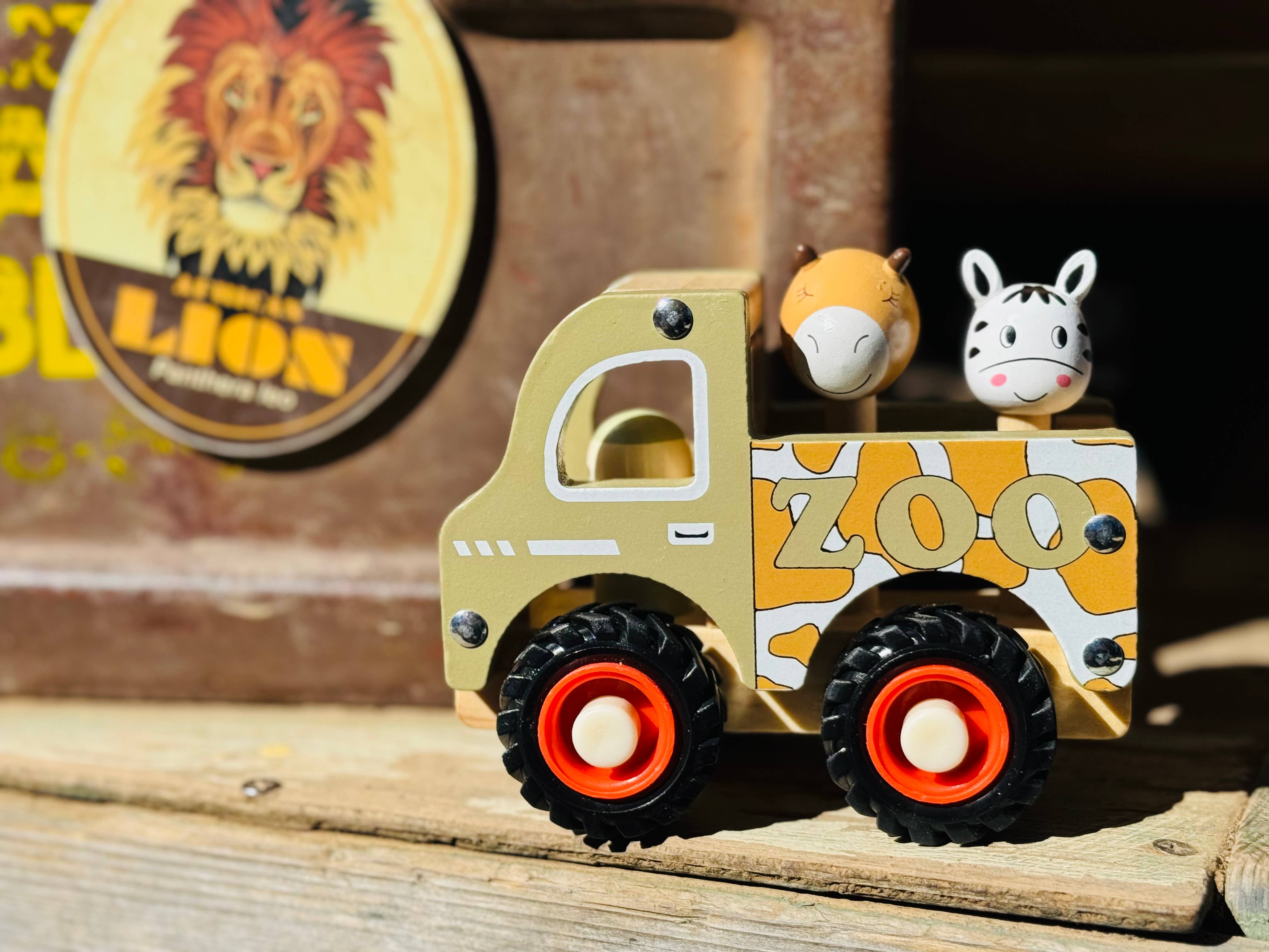 ToysLink - Wholesale Toy car/truck – Child - Wooden Zoo Truck Toy with Animal Figurines6