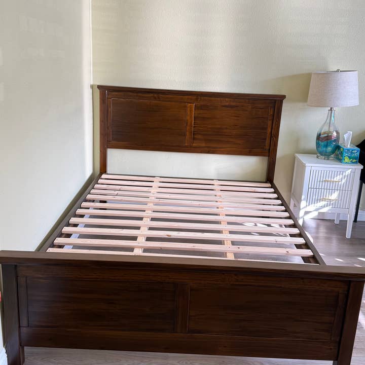 Cadre de Lit Greener Valley - Queen pour la vente par Greener Valley Trading