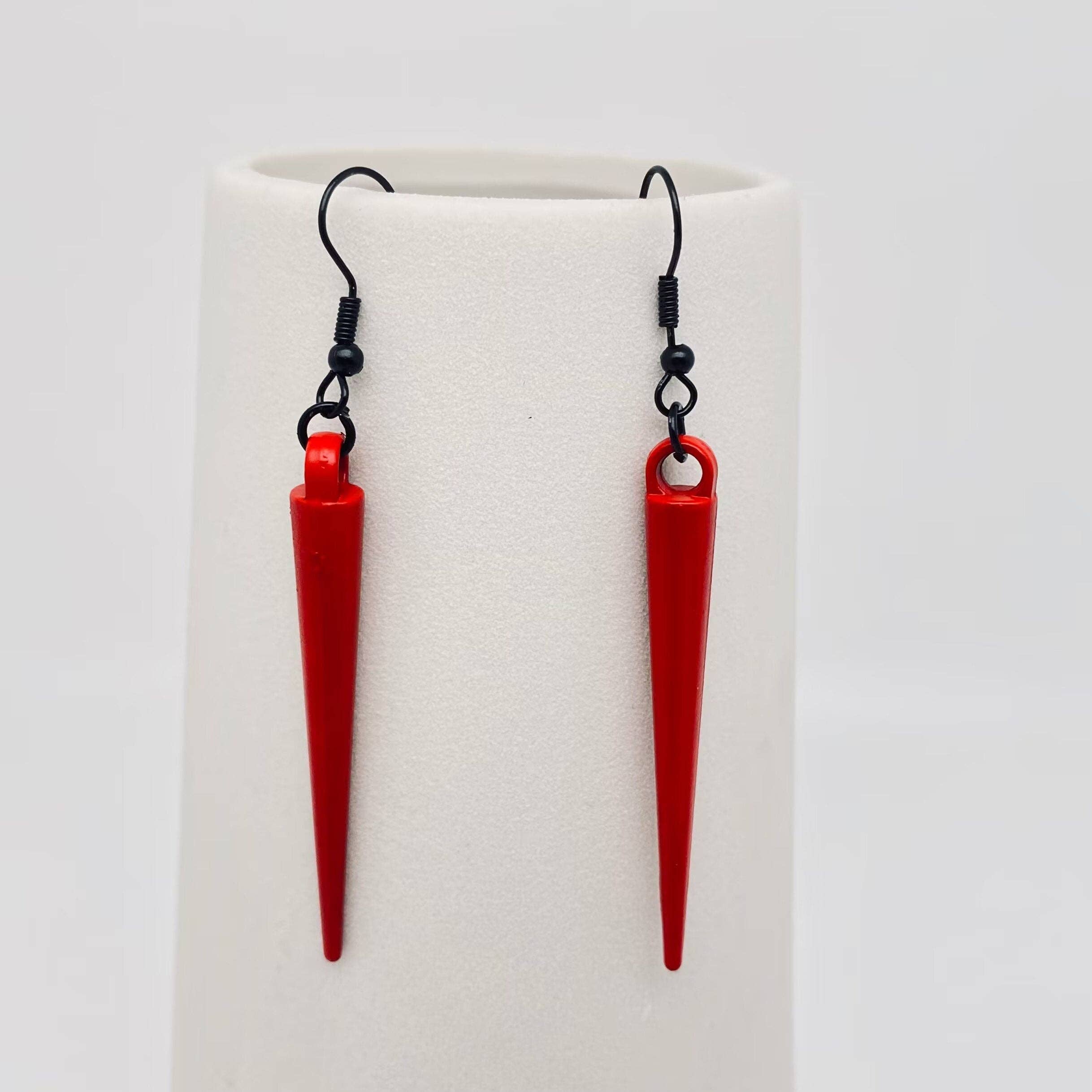 Mio Queena – wholesale Hängande örhängen – Svart röd liten cylindrisk lång droppe örhängen0