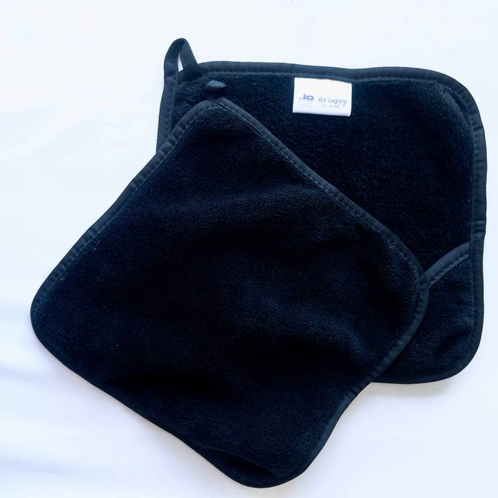 Black Jo On the Go Makeup Remover Cloth for wholesale by JoOnTheGo