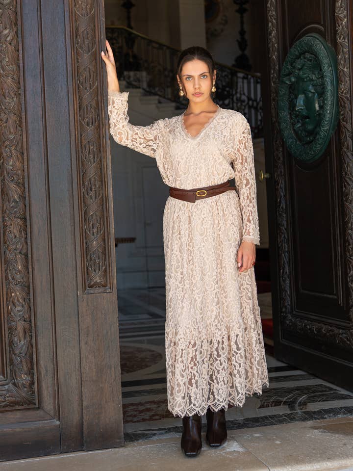 Maël V-neck lace blouse - 81062 for wholesale by CHOKLATE PARIS