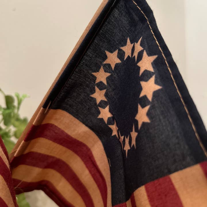 The Cranberry Cornstalk Co. - Wholesale Flag - Betsy Ross Prim Flag1