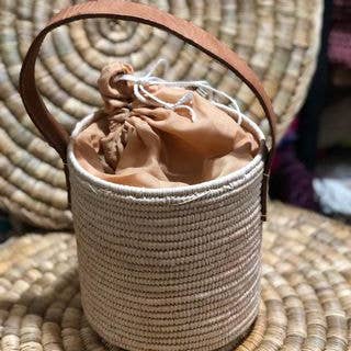 MARRAKECH METACRAFT LTD - Wholesale Basket - Raffia bucket basket with unique pattern & leather Handle