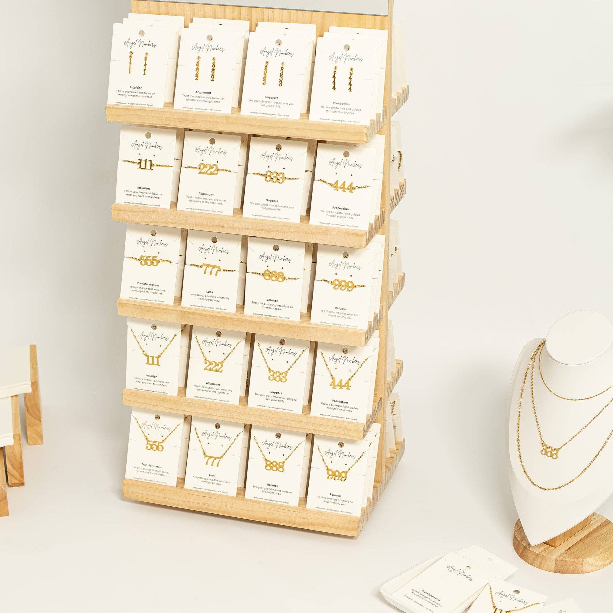 WJW - Venta al por mayor Soportes y estantes de exposición de joyas - Set de exhibición de joyería con números angelicales12