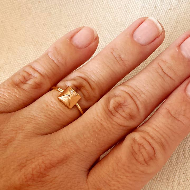 GoldFi - Wholesale Multi-Stone Ring - 18k Gold Filled Pyramid Ring4
