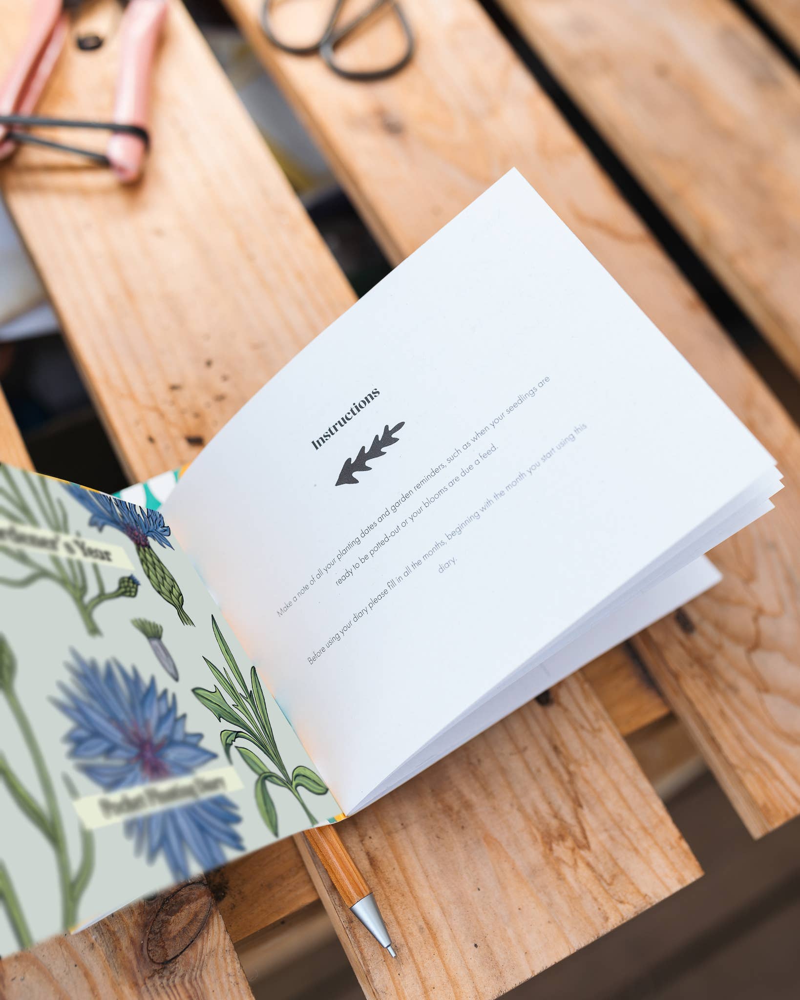 Studio Wald - UK Made - Wholesale Journal/Diary - Gardener's Diary - Vintage Cornflower3