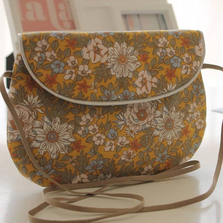 Sac Gloria beige pour la vente par Sabrina Trefle