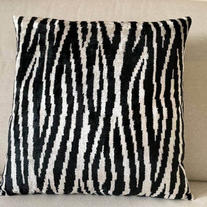 Cojín de terciopelo de seda 50x50cm. 1. para venta al por mayor de Hecho a mano